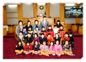 뽀뽀뽀 유치원 의회견학(2012. 11. 26) 2번째 파일