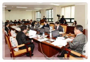 제1차 예산결산특별위원회(2012. 12. 13) 1번째 파일