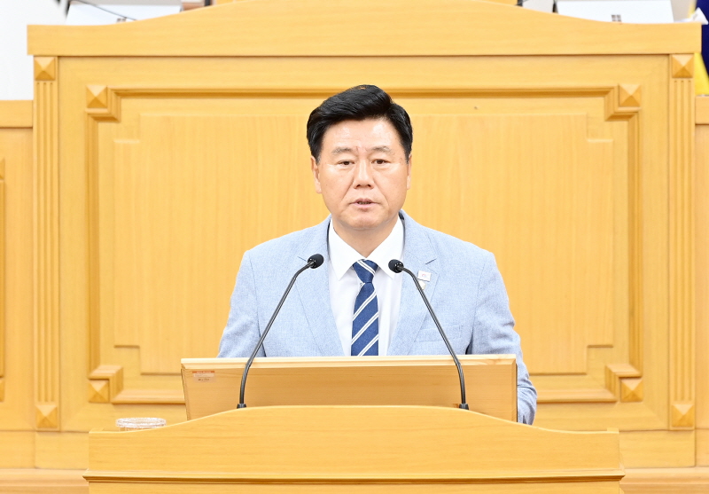 파주시의회 이익선 의원 5분 자유발언… “율목지구 아파트 재개발 공사 재개 여건 조성으로 주거생활권과 주민이동권 보장 및 금촌동 도시 활성화를 위한 정책”제안