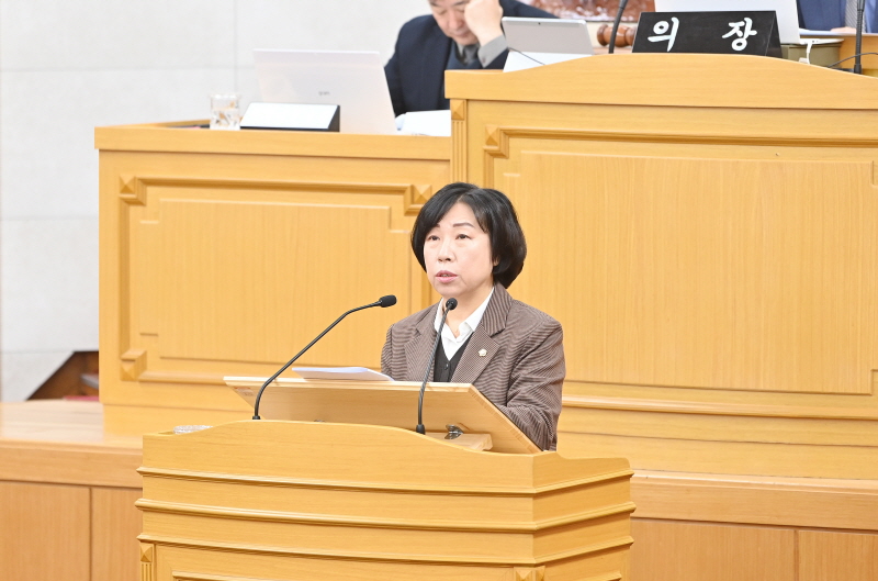 파주시의회 박은주 의원,  “17만 세대 단수 사태, 사고 아닌 명백한 재난..”  시정질문 및 보충질의 진행
