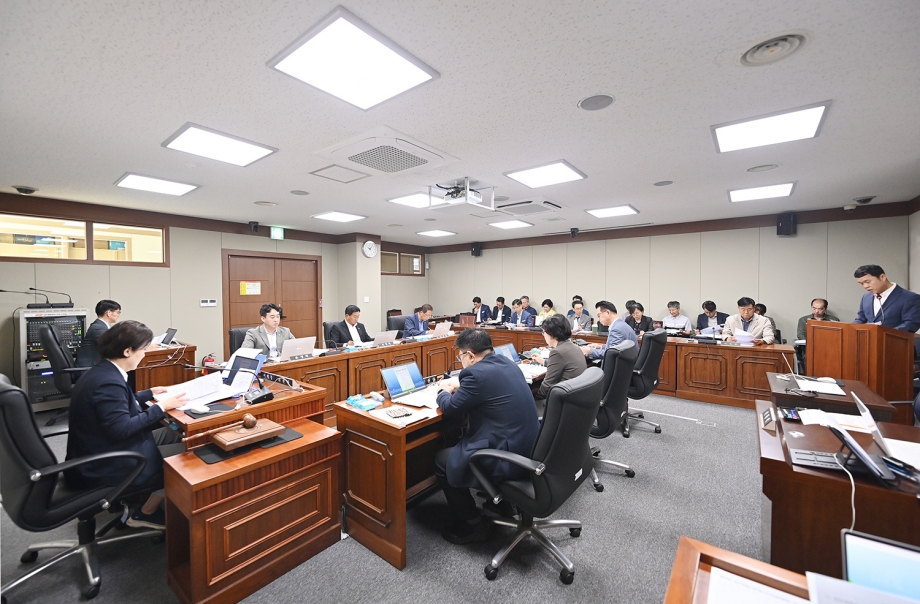 제259회 파주시의회 임시회 도시산업위원회 (2025. 10. 17) 1번째 파일