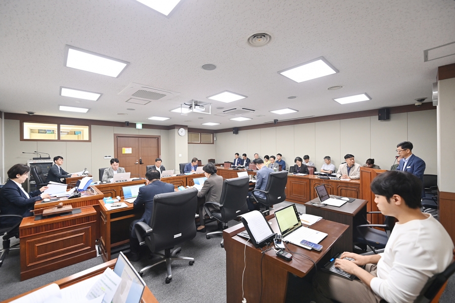 제259회 파주시의회 임시회 도시산업위원회 (2025. 10. 17) 3번째 파일